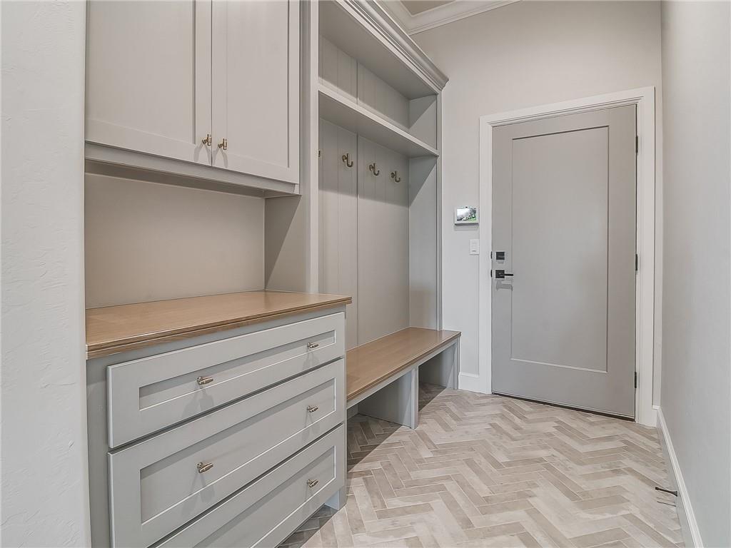 16424 Burgundy East Drive