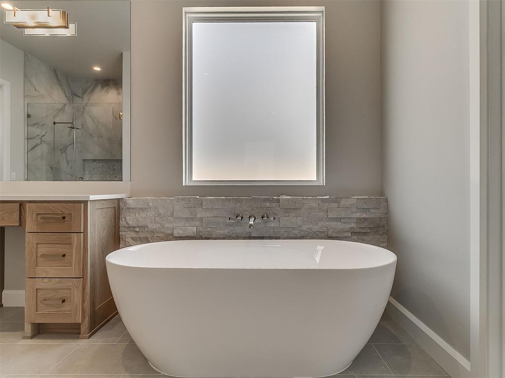 16428 Burgundy East Drive