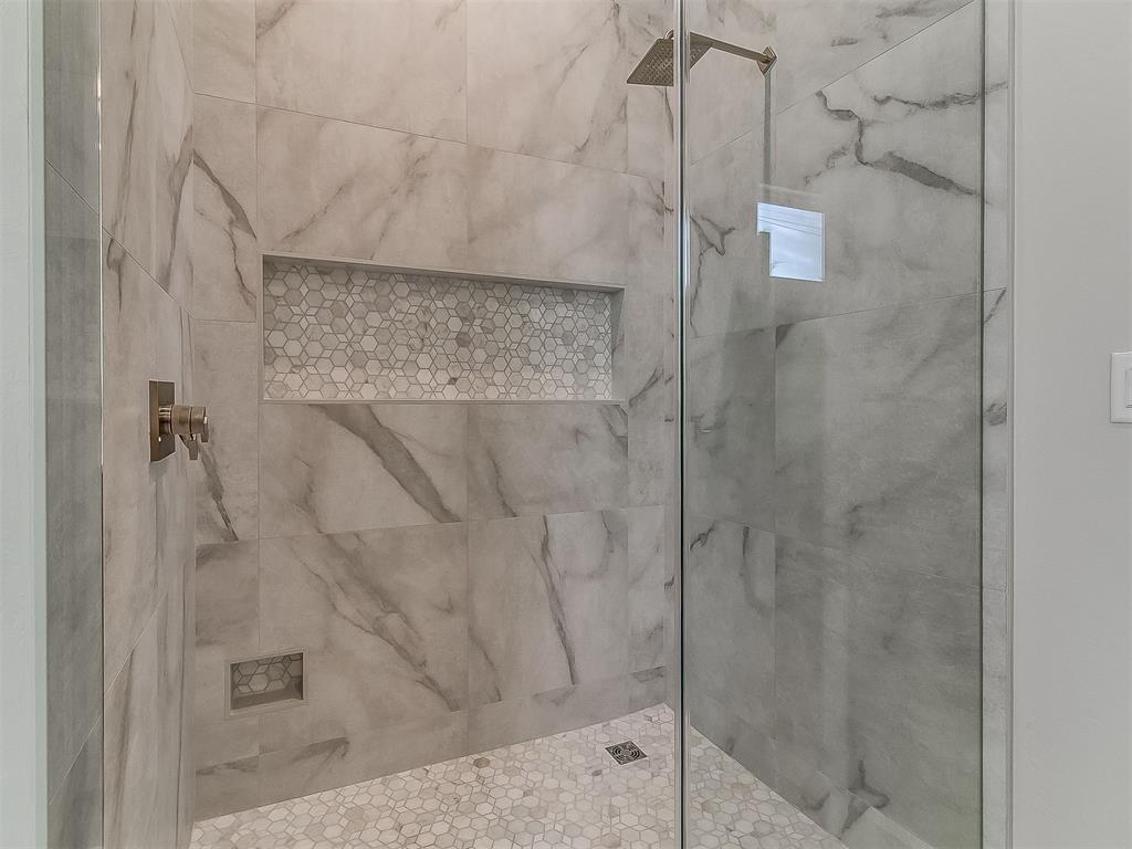 16428 Burgundy East Drive