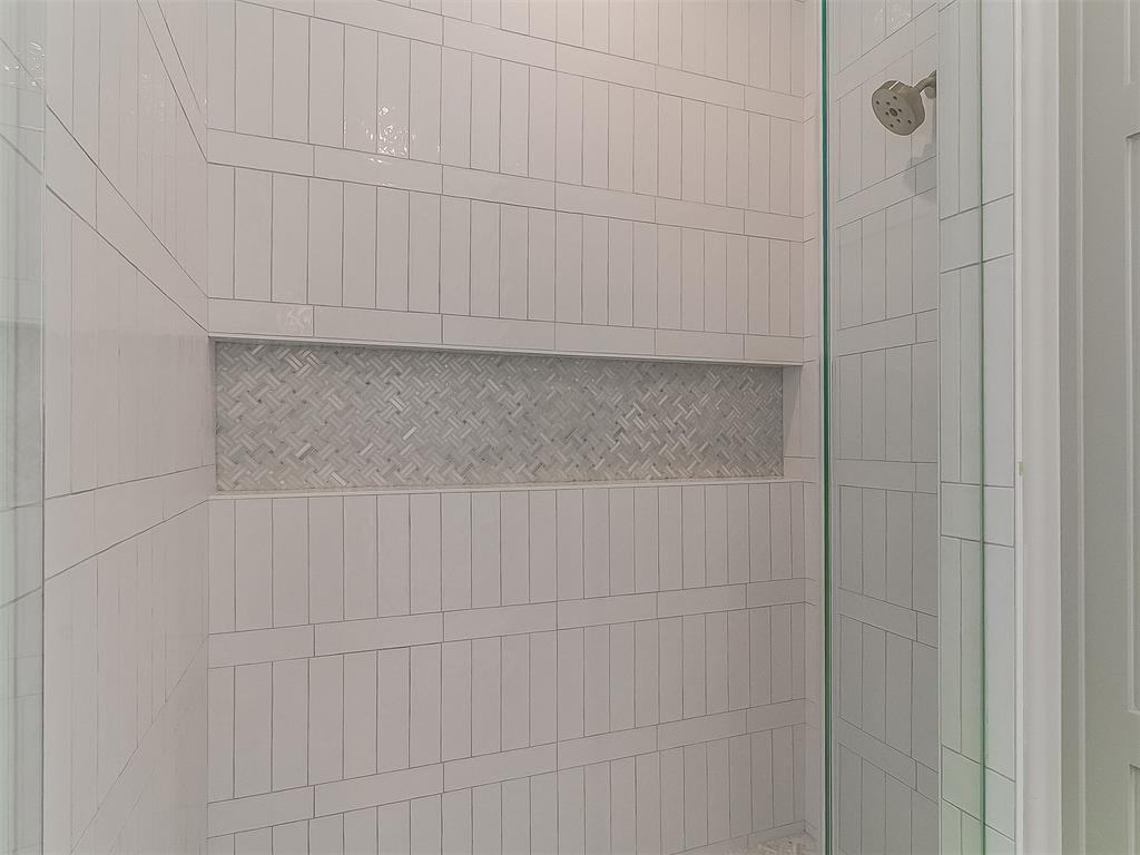 16428 Burgundy East Drive