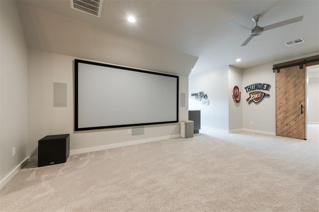 1009 Falls Bridge Court