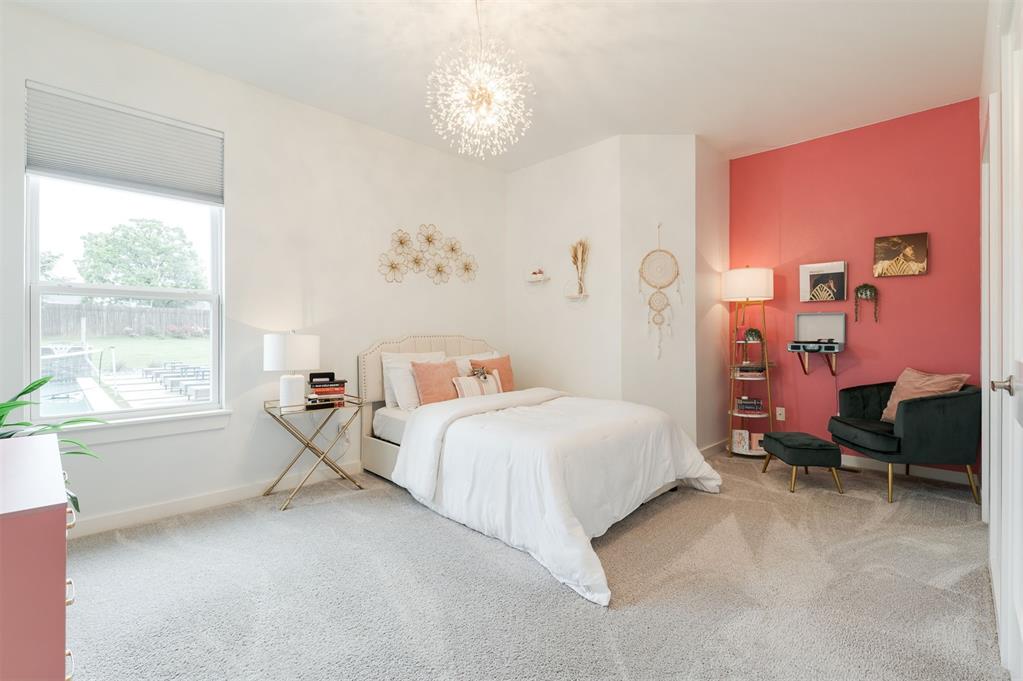 1009 Falls Bridge Court