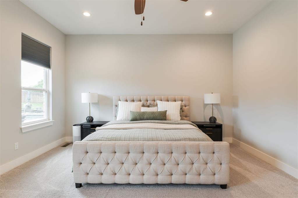 1009 Falls Bridge Court