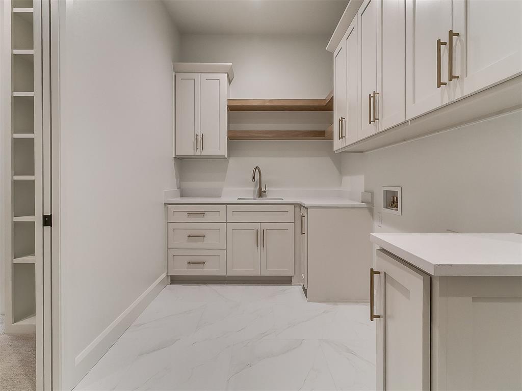 6105 NW 147th Terrace