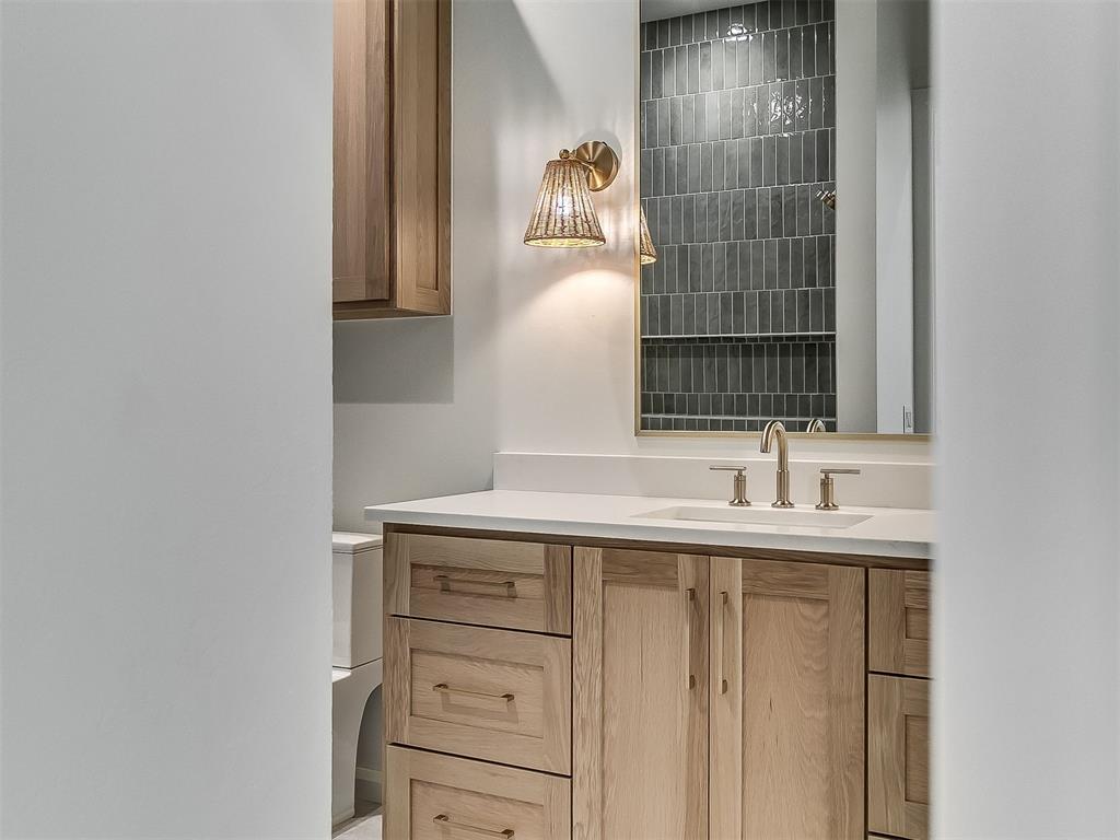 6105 NW 147th Terrace