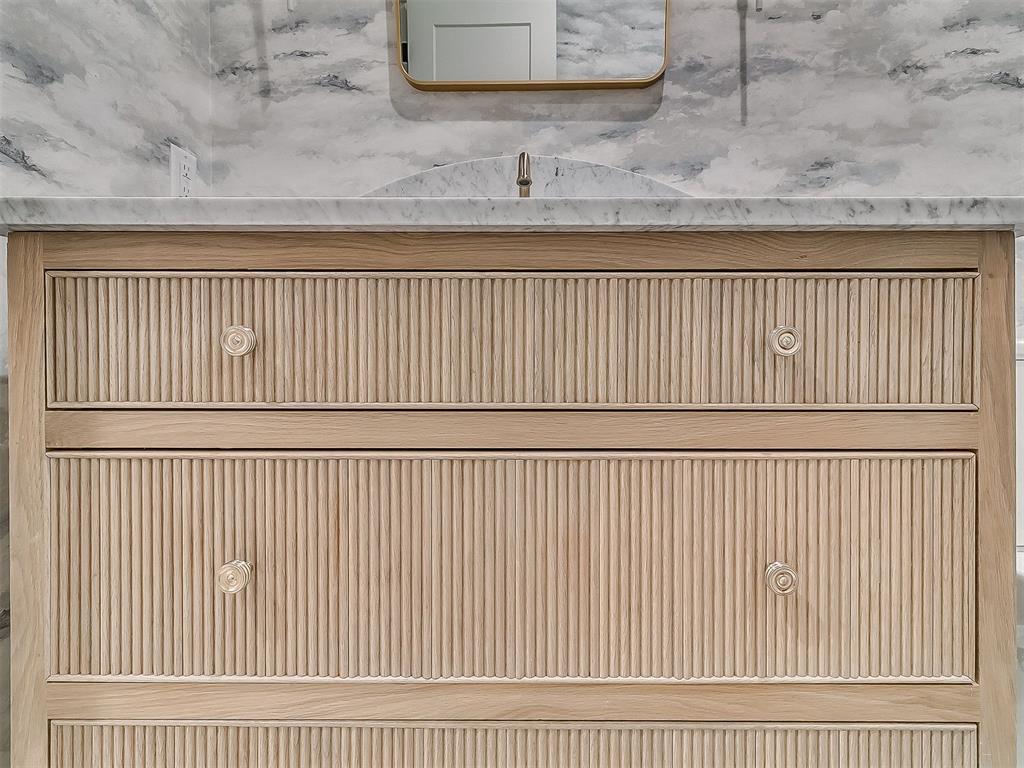 6105 NW 147th Terrace