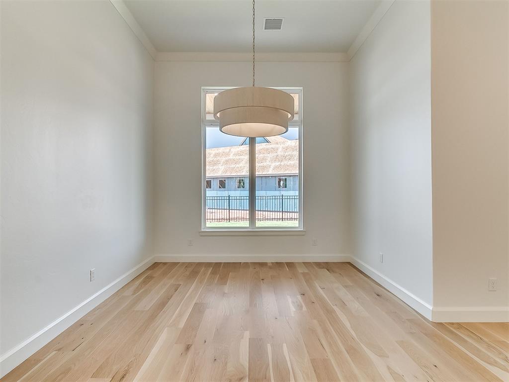 6105 NW 147th Terrace