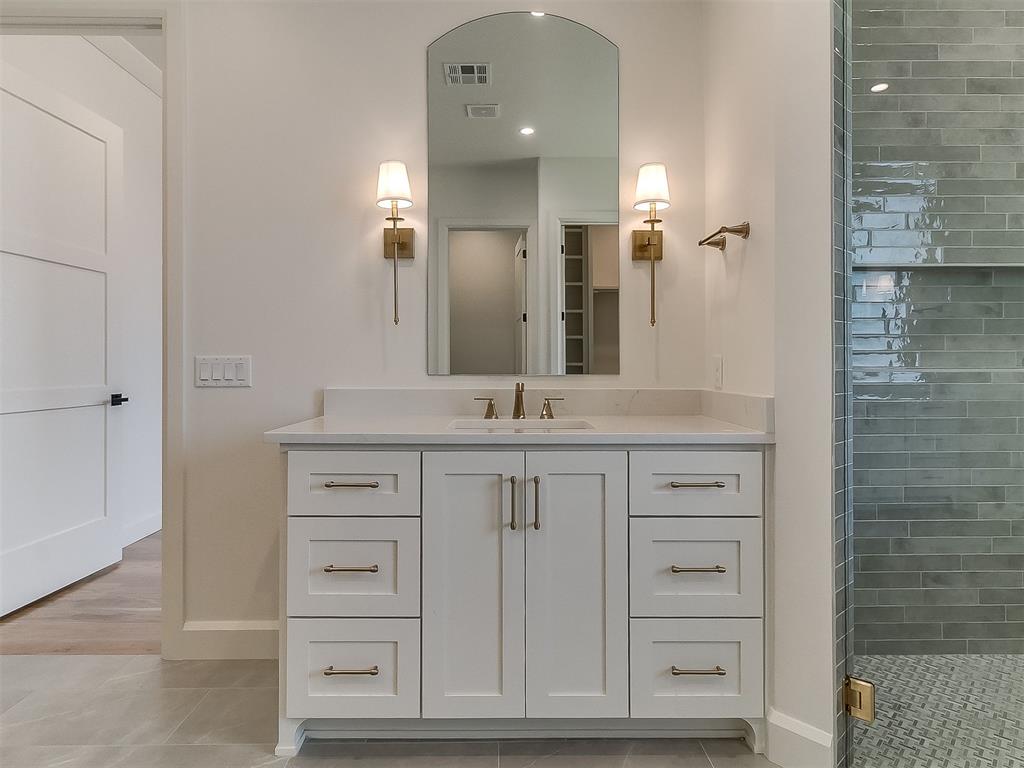 6105 NW 147th Terrace