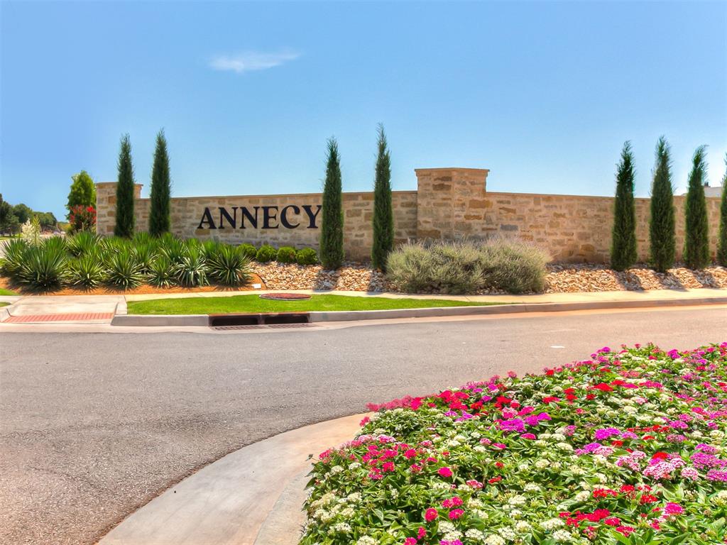 6105 NW 147th Terrace