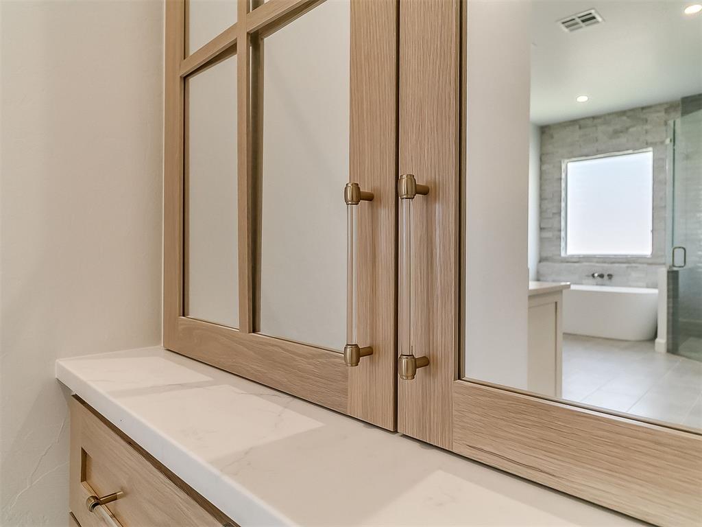 6105 NW 147th Terrace