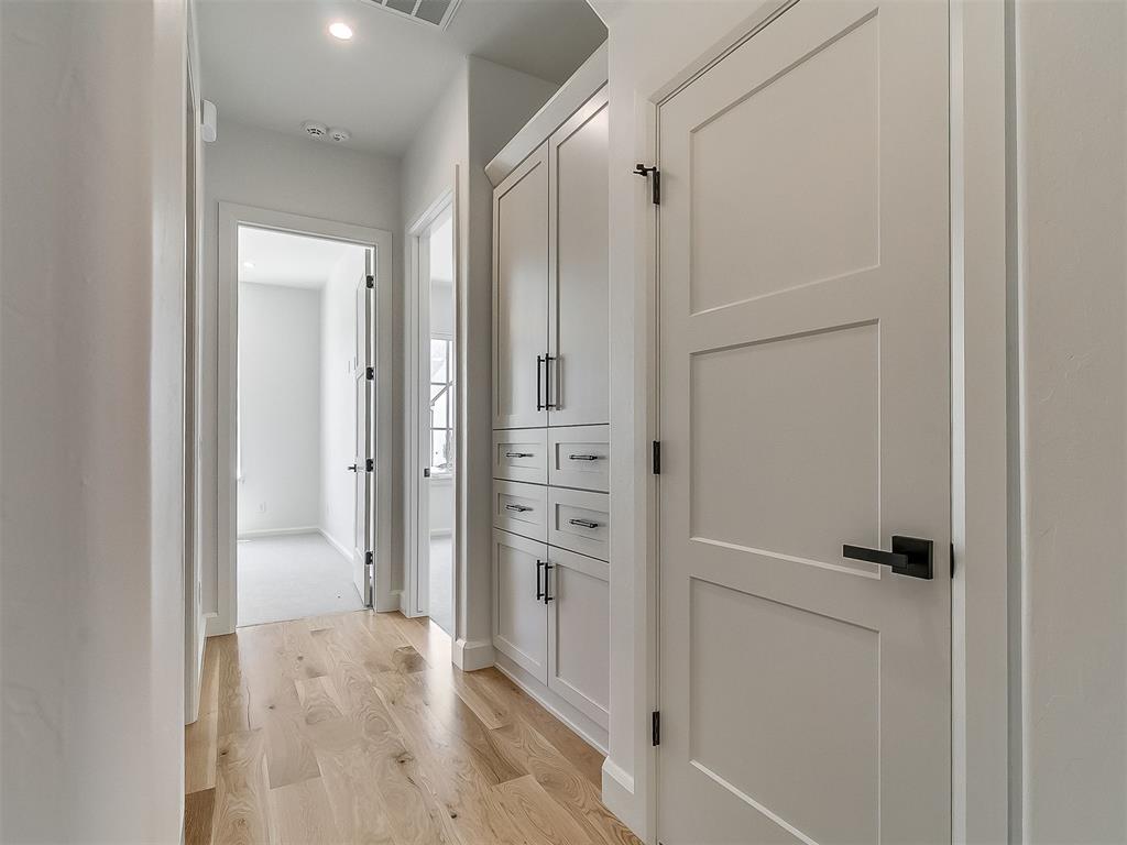 6105 NW 147th Terrace