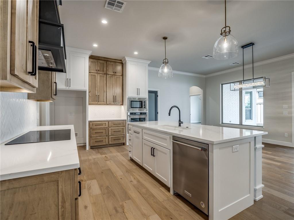 16412 Burgundy West Drive