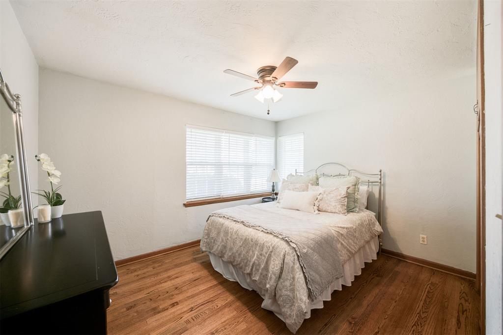 10205 Sunnymeade Place