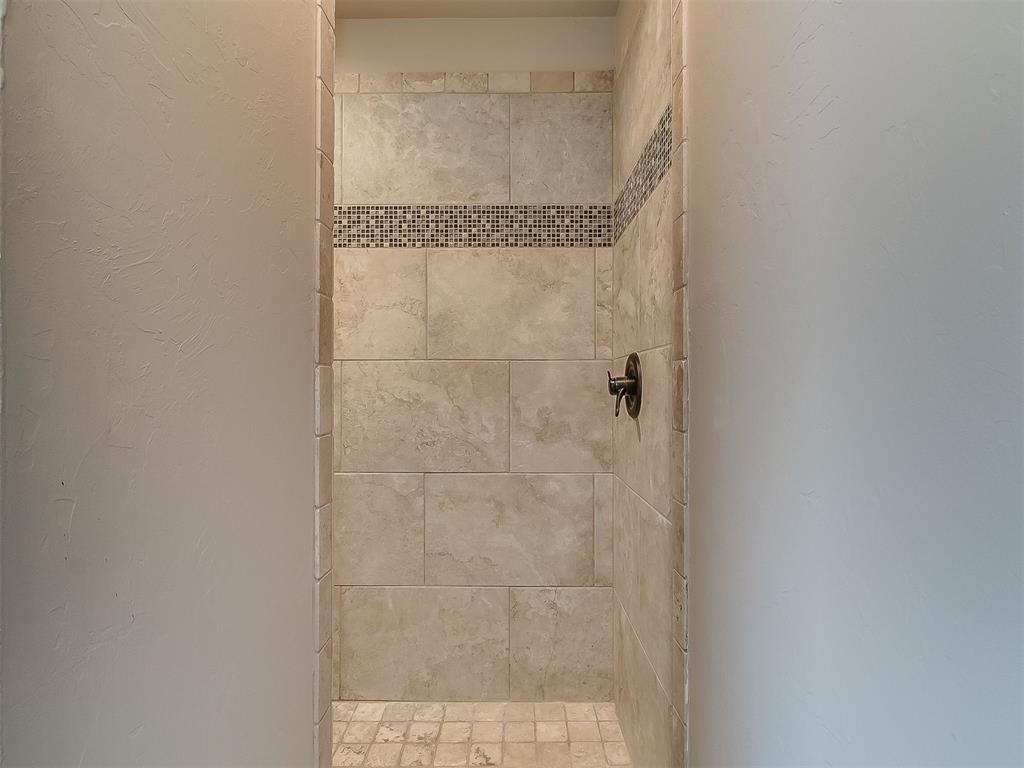1216 N Wisteria Terrace