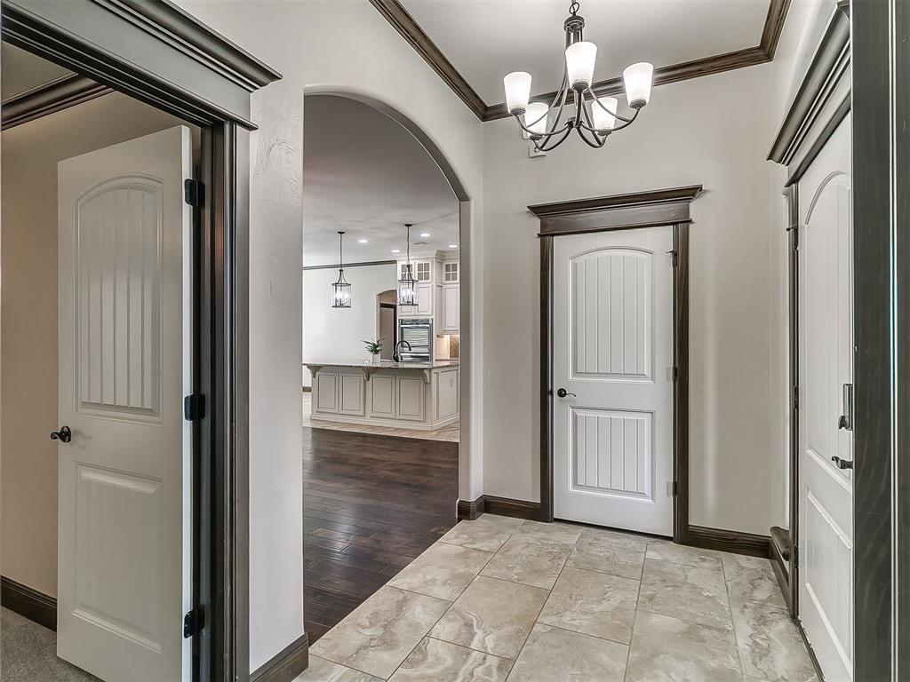 1216 N Wisteria Terrace