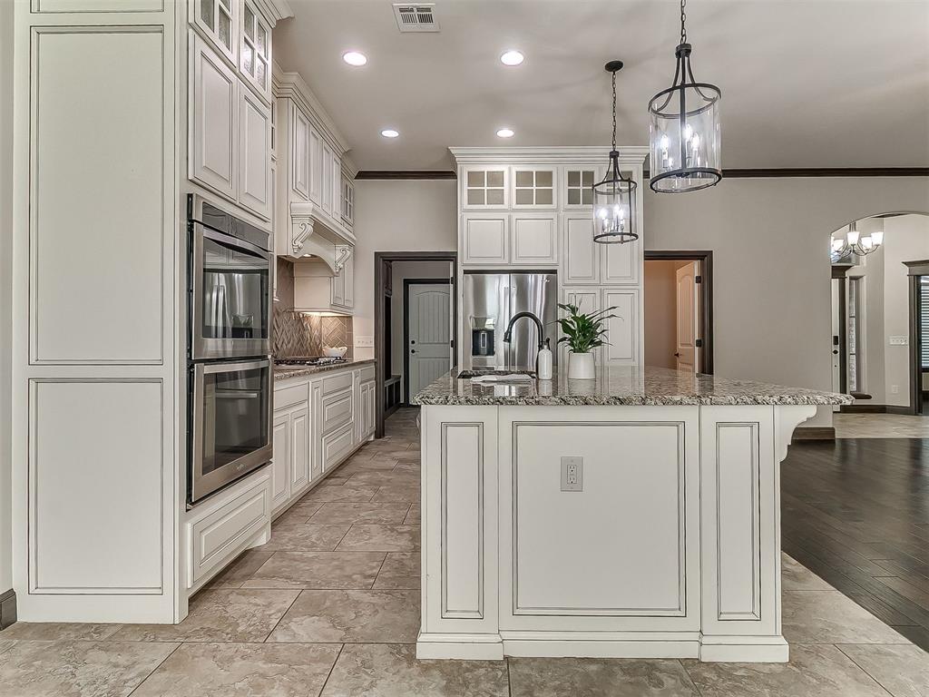 1216 N Wisteria Terrace