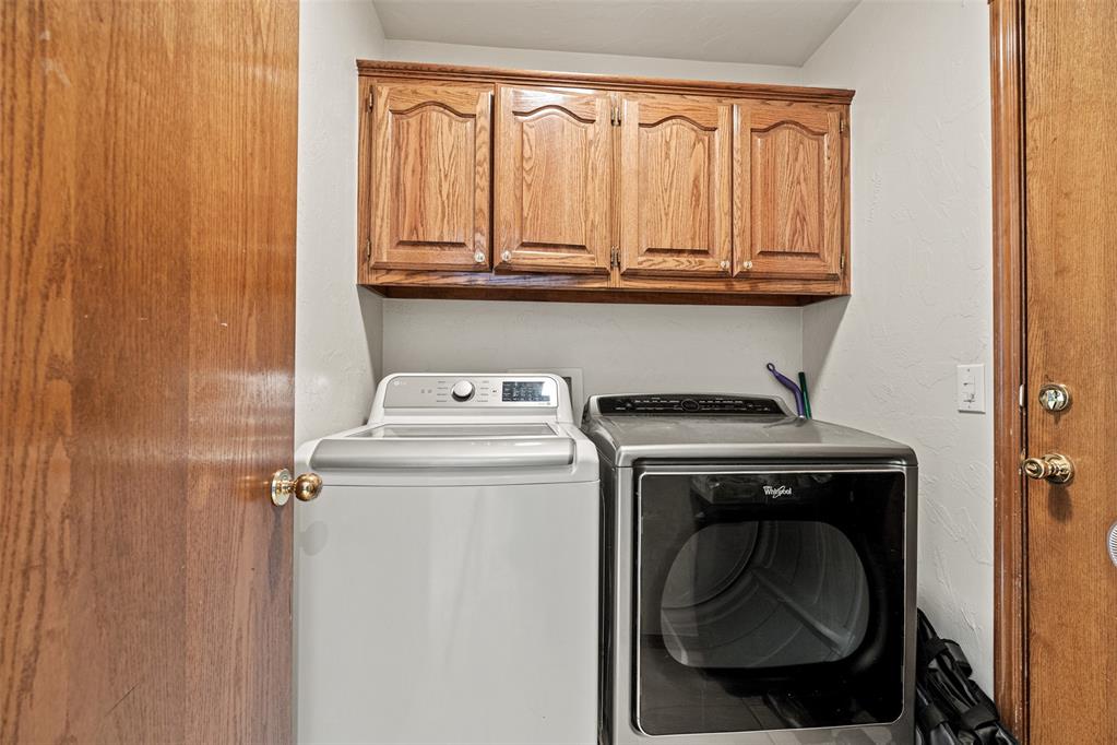 8109 Dawn Circle