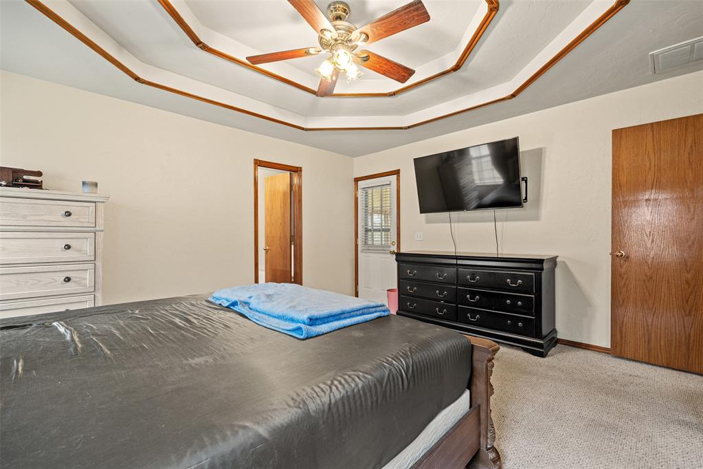 8109 Dawn Circle