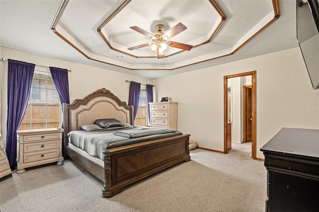 8109 Dawn Circle