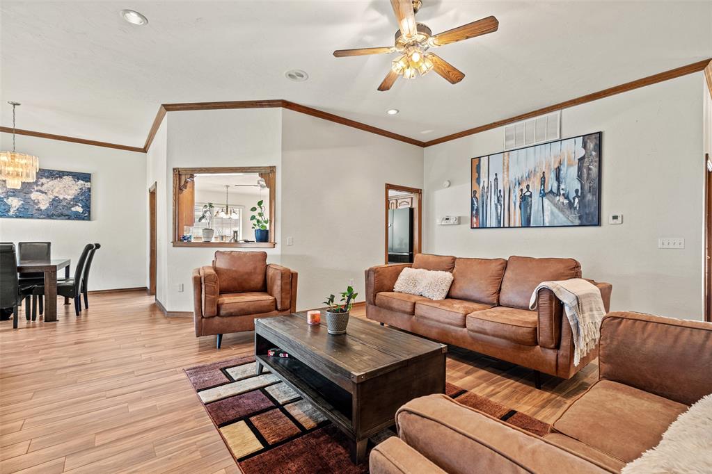 8109 Dawn Circle