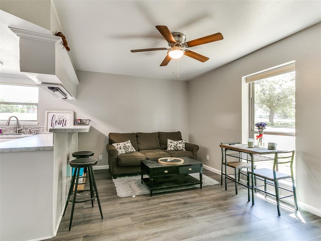 5809 W Waterloo Road