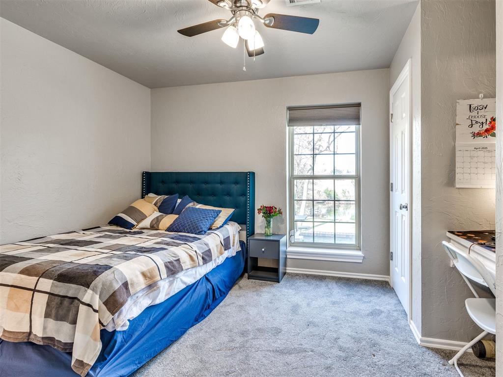 5809 W Waterloo Road