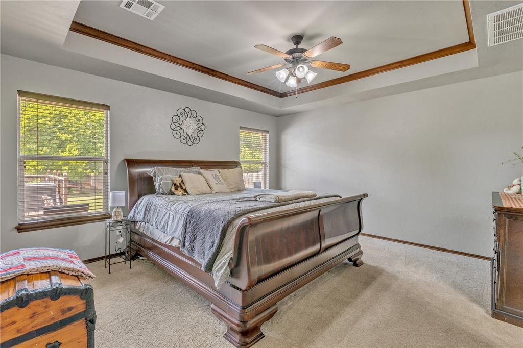 8701 Long Spur Trail