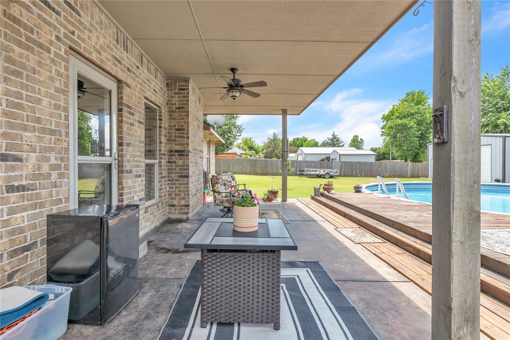 8701 Long Spur Trail