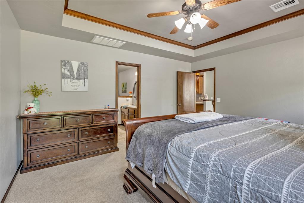 8701 Long Spur Trail