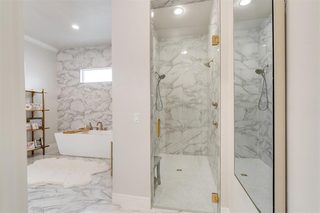 15012 Annecy Boulevard