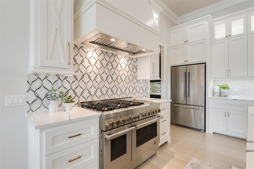 15012 Annecy Boulevard