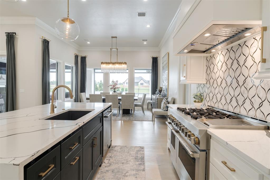 15012 Annecy Boulevard