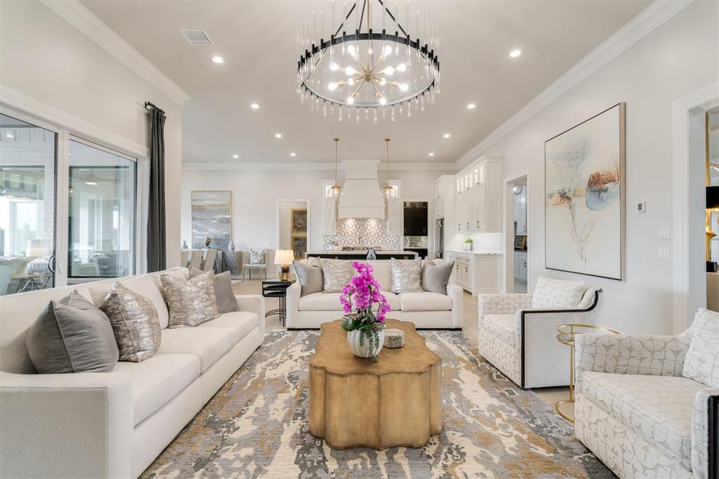 15012 Annecy Boulevard