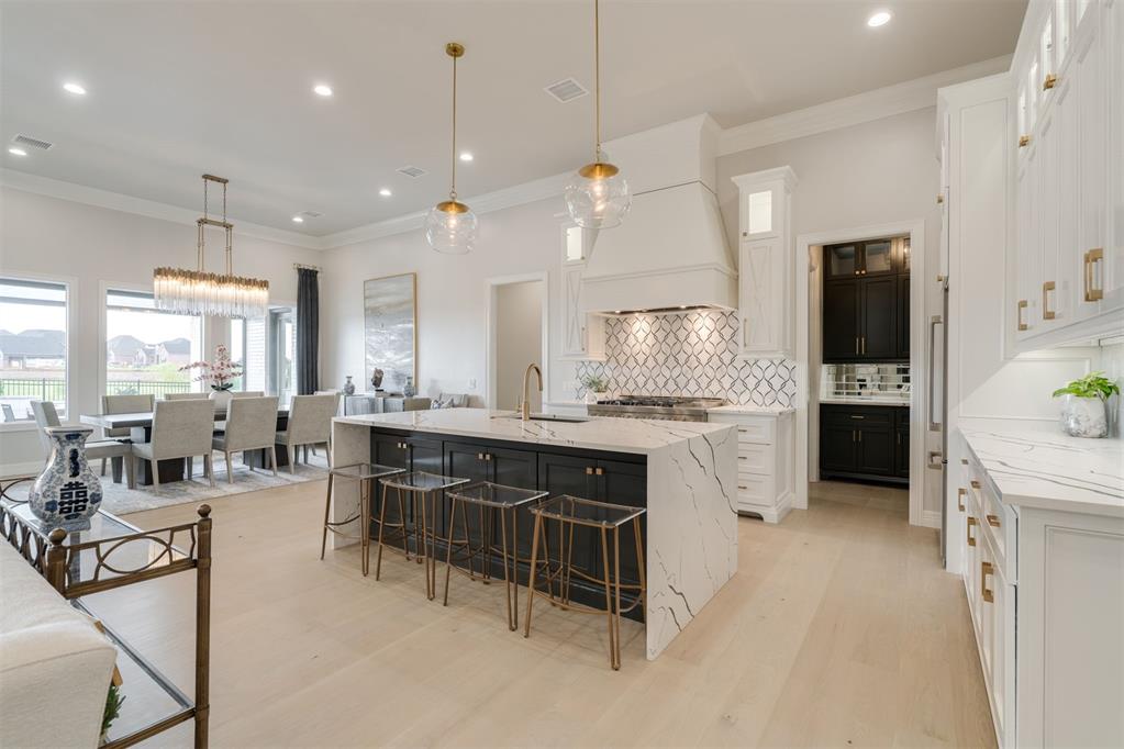 15012 Annecy Boulevard