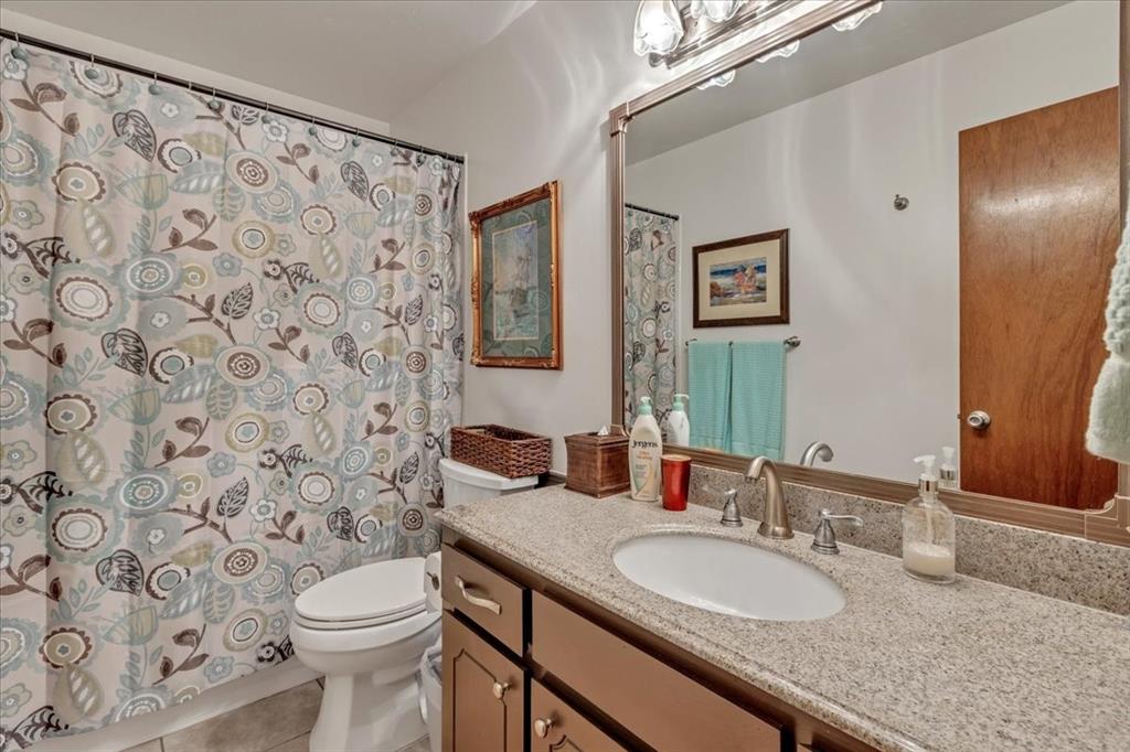 621 Bluegrass Lane
