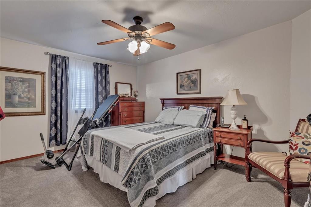 621 Bluegrass Lane
