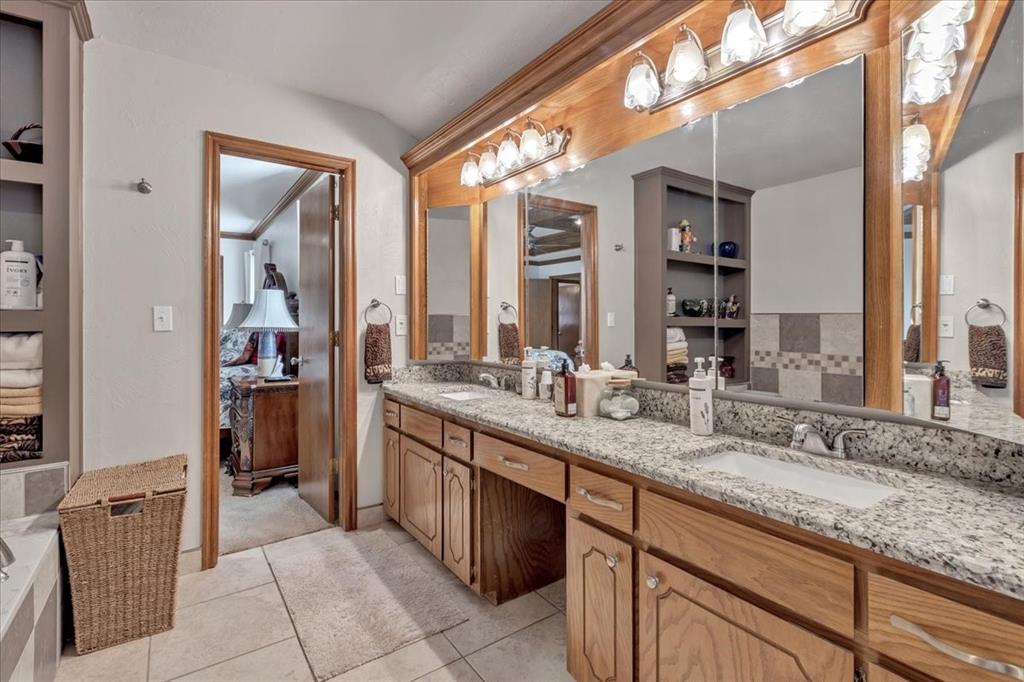 621 Bluegrass Lane