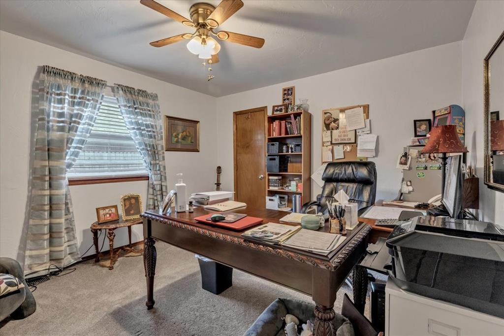621 Bluegrass Lane