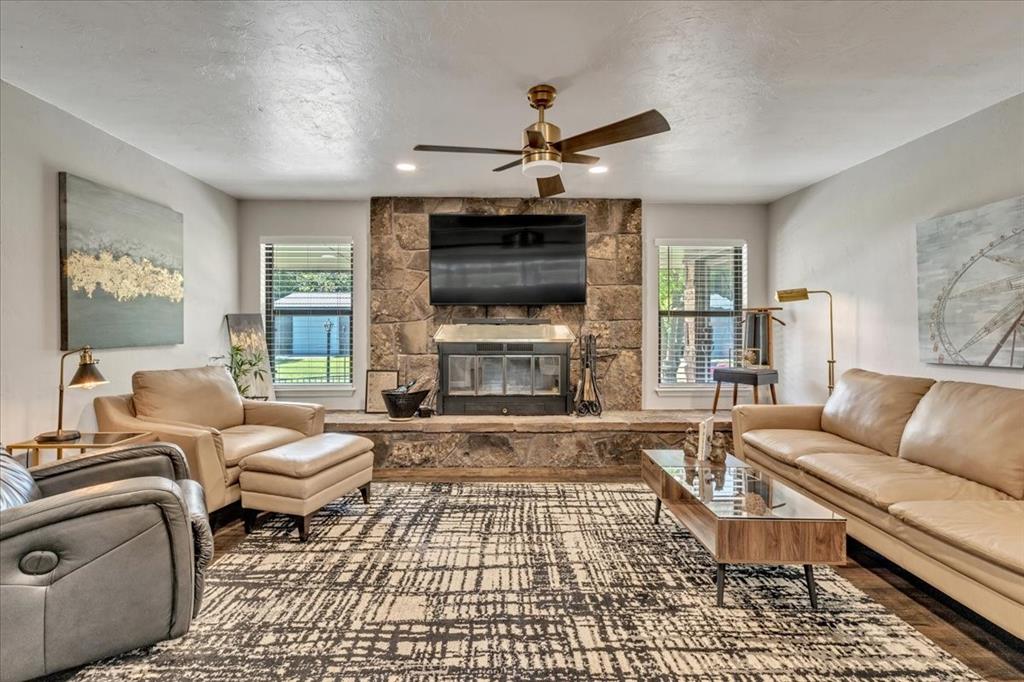 15170 Arrowhead Drive
