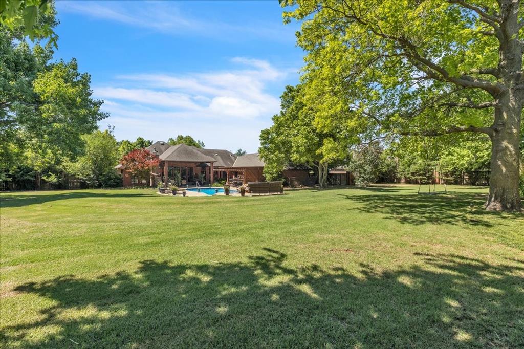 1322 Mockingbird Lane