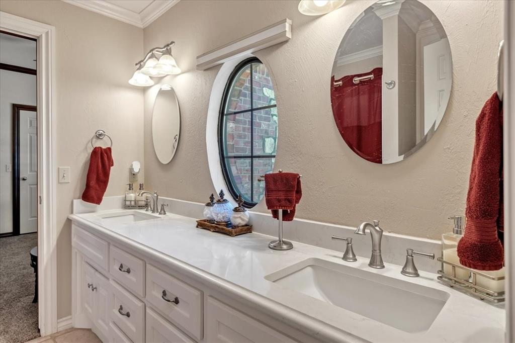 1322 Mockingbird Lane