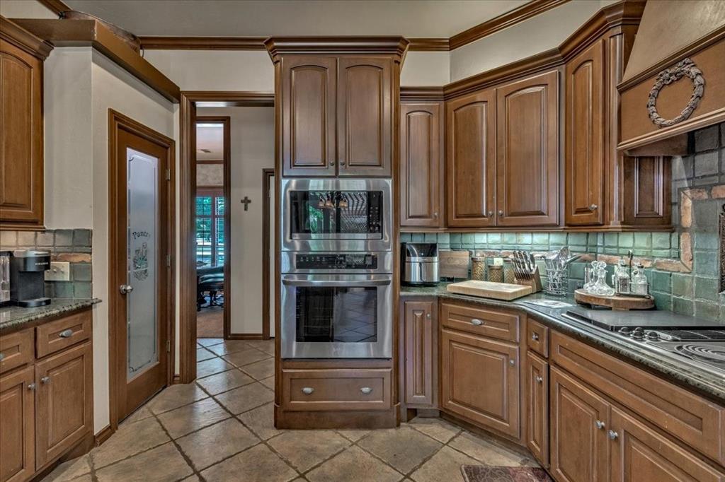 1322 Mockingbird Lane