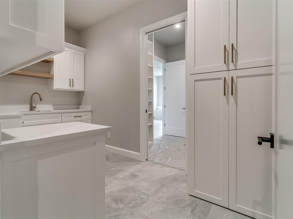 6108 NW 147th Terrace