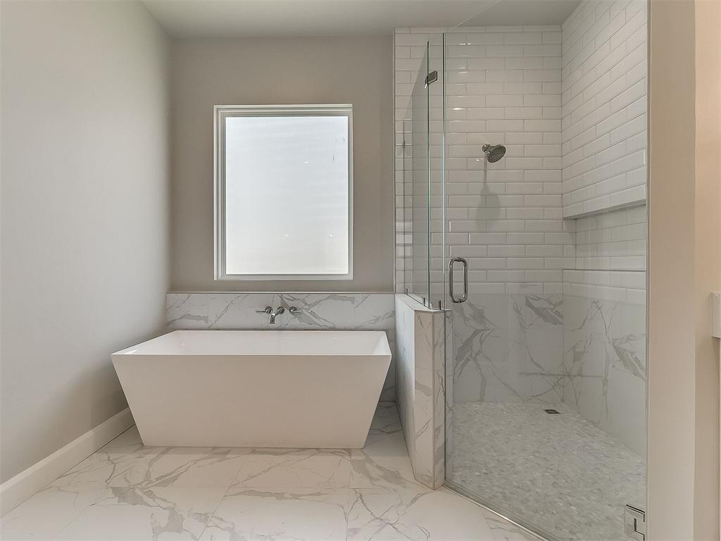 6108 NW 147th Terrace