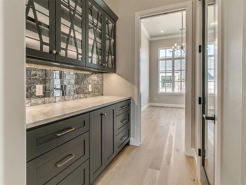 6108 NW 147th Terrace