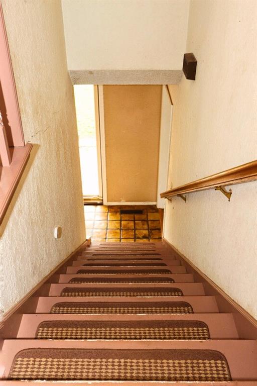 8920 Aaron Drive