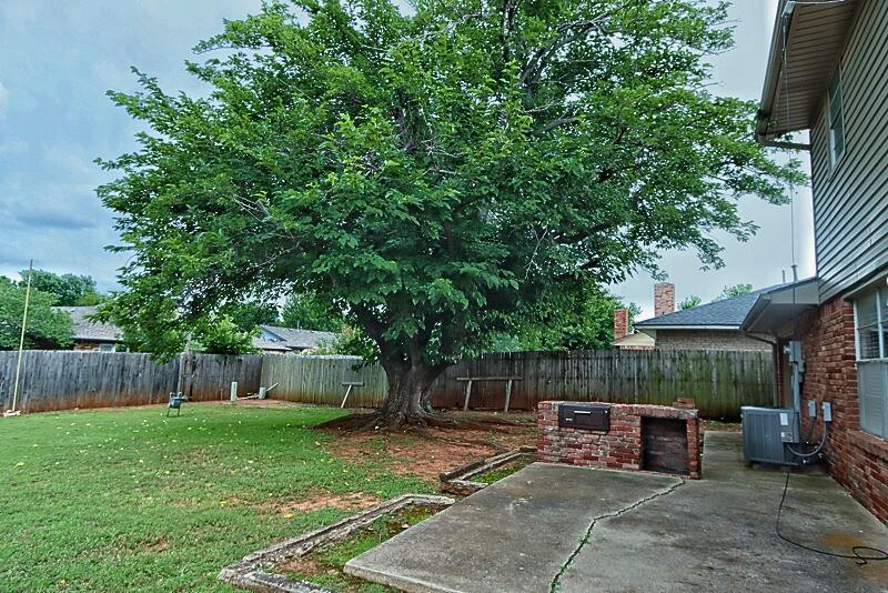 8920 Aaron Drive