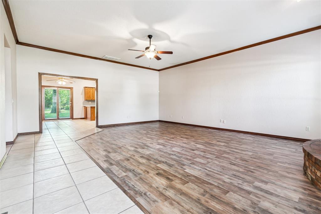 1500 N Lilac Terrace