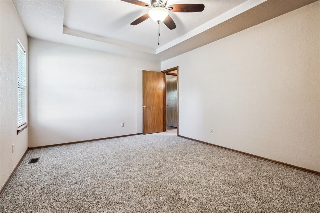 1500 N Lilac Terrace