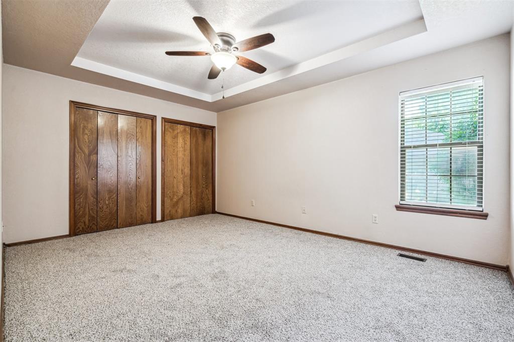 1500 N Lilac Terrace